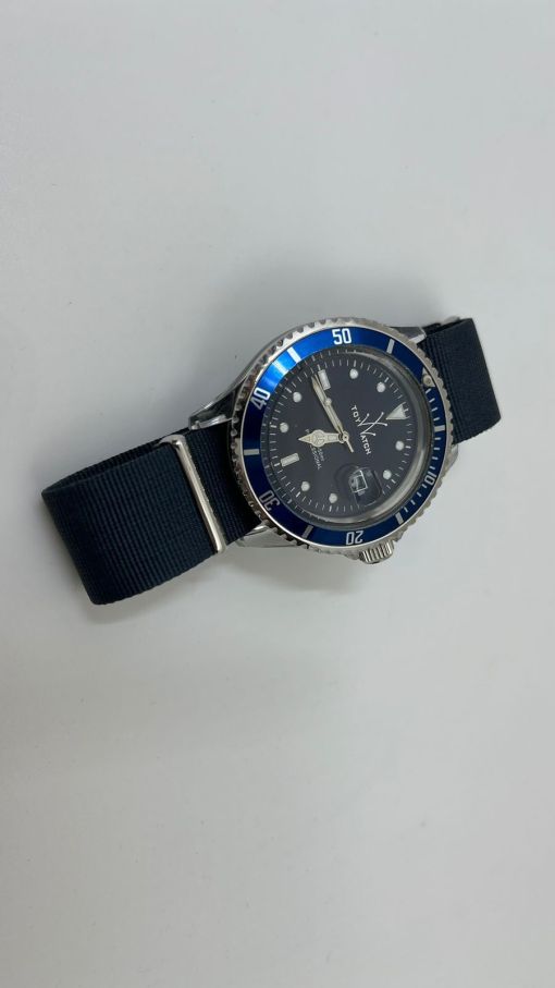 db542083-d7f8-4a60-b1c7-646895ce63e7