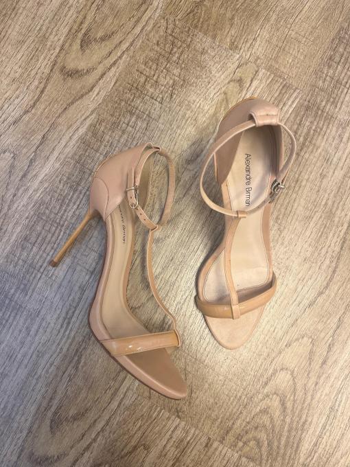 WhatsApp Image 2024-02-19 at 11.08.04