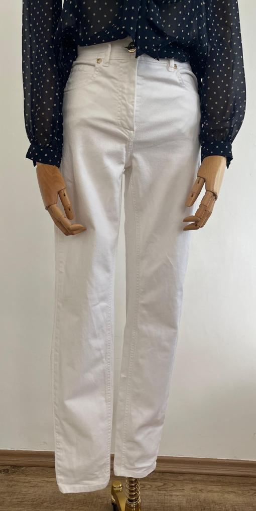 WhatsApp Image 2024-05-31 at 09.38.35 (1)